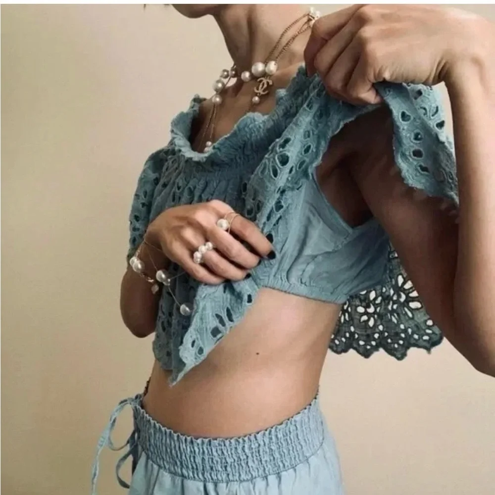 Free People One • Perla Eyelet Lace Crop Top